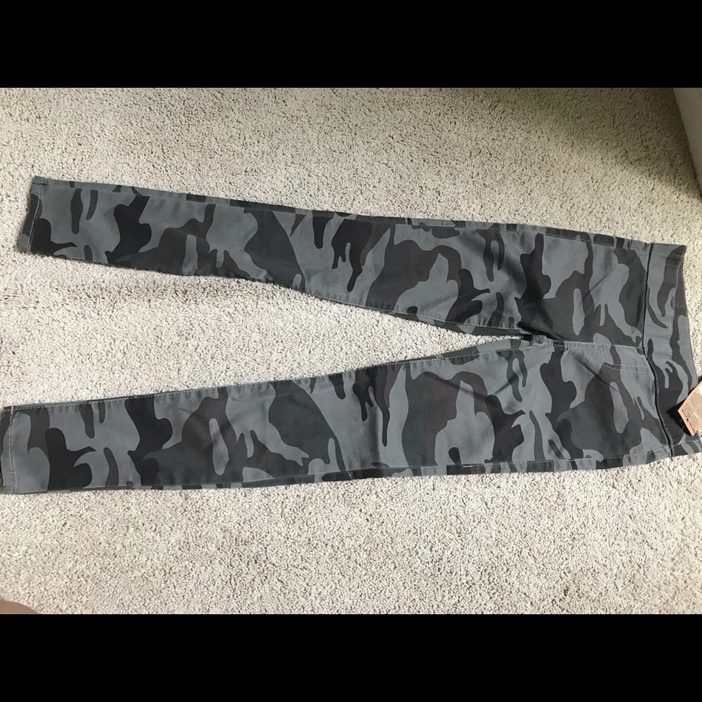 True religion camo jeggings